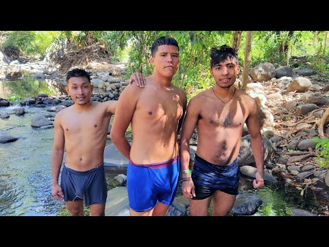 BAÑÁNDONOS EN BOXER 🔥🥵 | Aventuras con la plaga sv