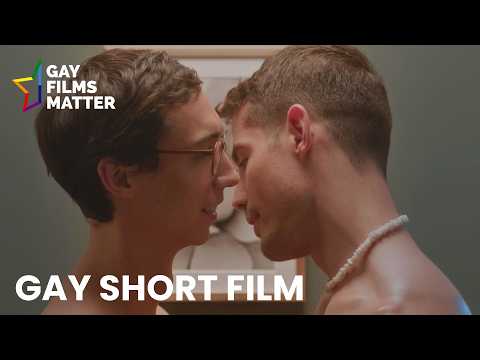 Hotter Up Close (2022) – Gay Short Film