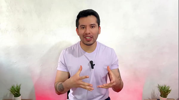 Hombre venezolano vergon penetra a pelo al brasile&ntilde;o de la pool party! Relato sexual27 min