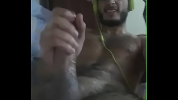 Gay arab with big cock cums a lot – more at twitter: @cockdayss2 min
