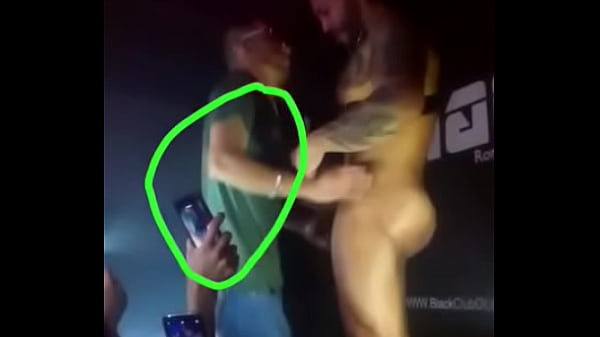 Lujuriosas por la verga del actor porno VIKTOR ROM en guatemala14 sec
